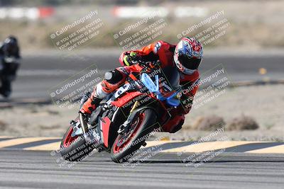 media/Nov-30-2025-TrackXperience (Sun) [[c0061d280f]]/1-Level 3/Session 4 (Turn11)/